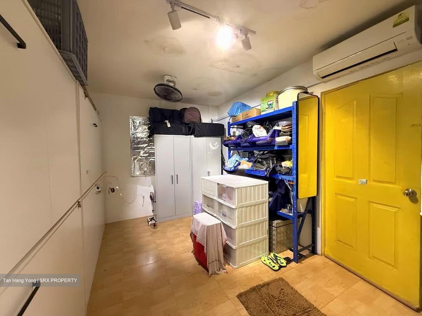 Jalan Chempaka Kuning (D16), Terrace #566470621
